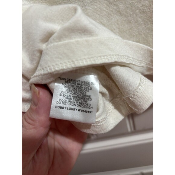 NEW Disney STITCH T-Shirt Kids L (10-12) NO BAD DAYS Off-White - Picture 4 of 5